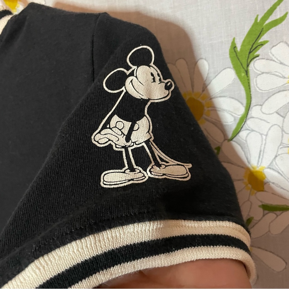 Junk Food Clothing Disney Mickey Mouse living the dream black white graphic tee - Picture 7 of 7